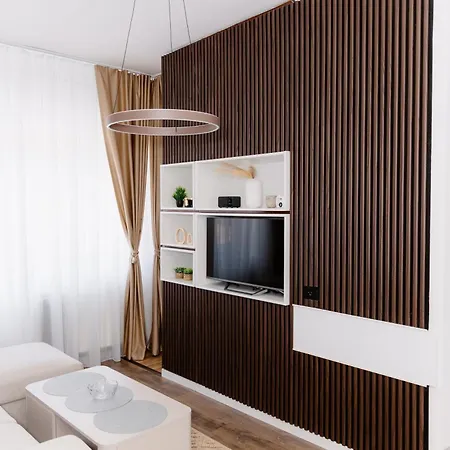 Sint - Apartamento *